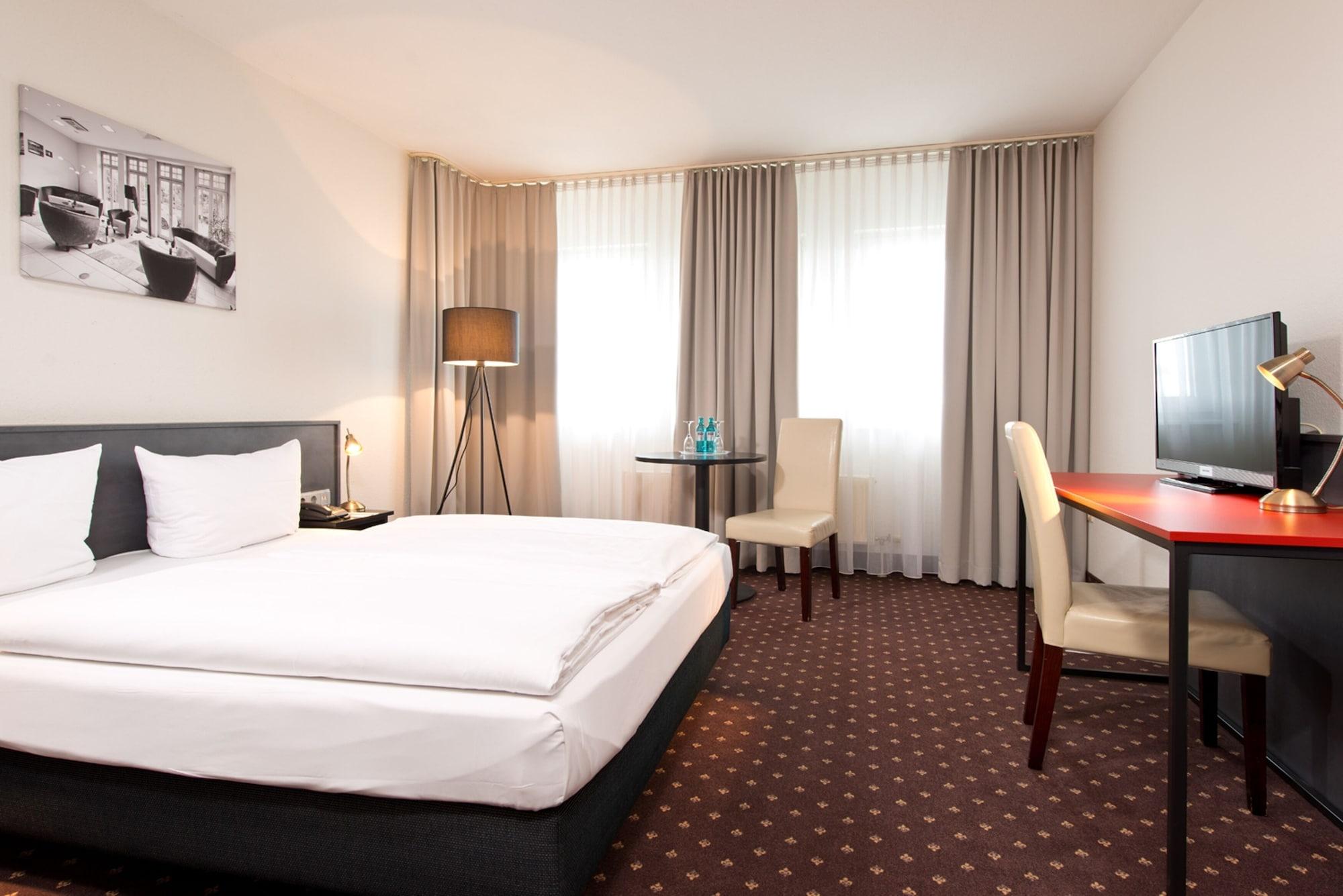 Achat Hotel Hockenheim Exterior foto