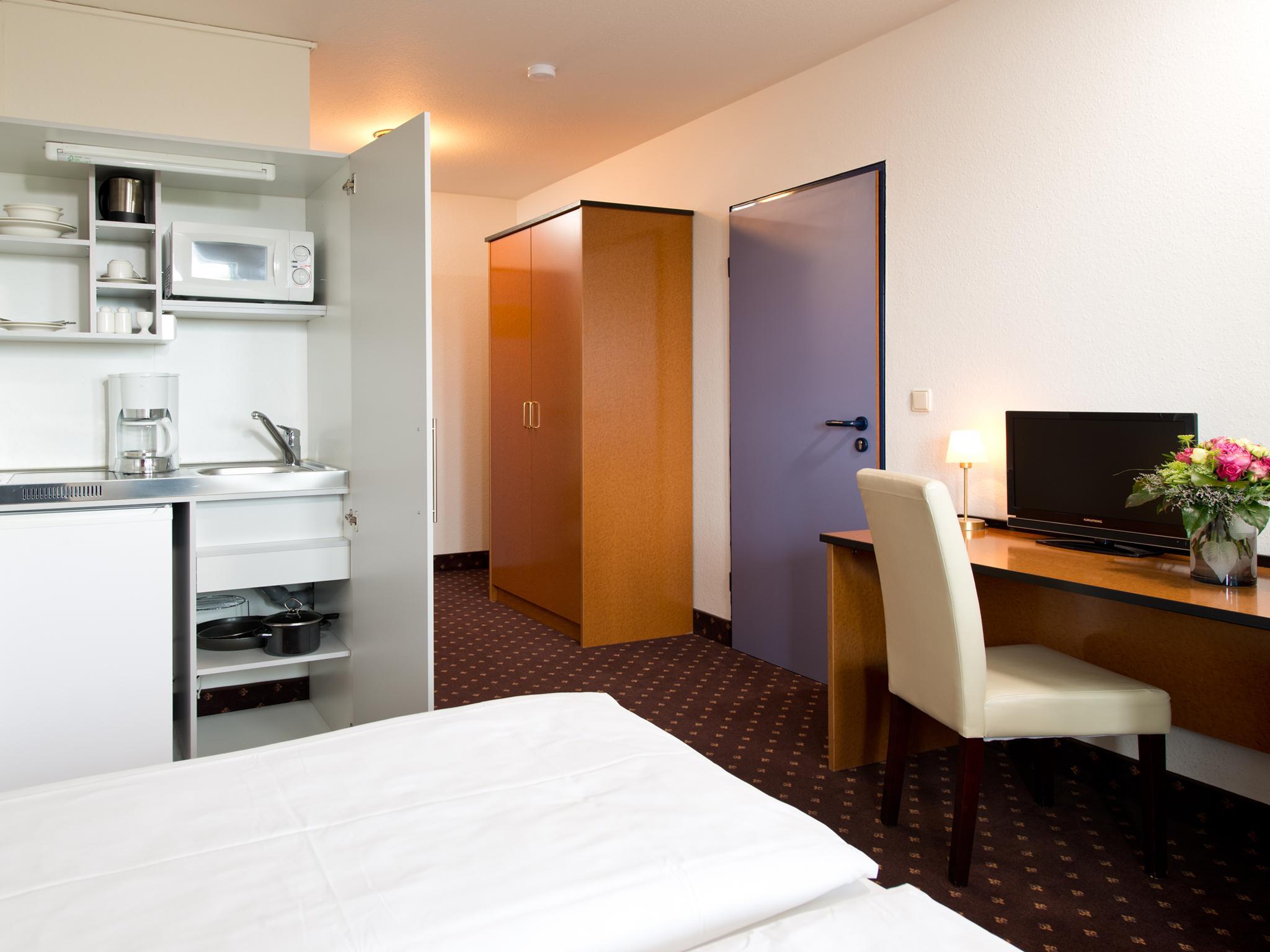 Achat Hotel Hockenheim Habitación foto
